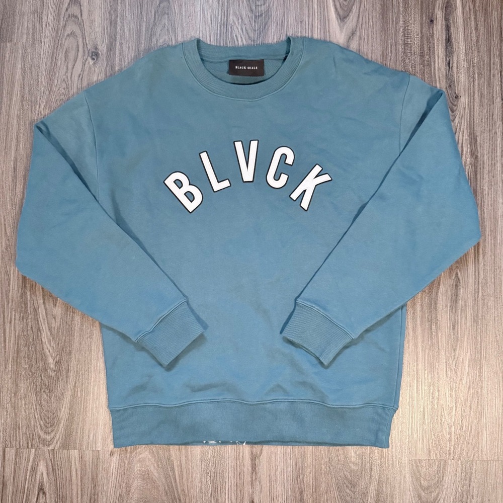 Black Scale BLVCK Graphic Sweatshirt Mens Medium Pistol Gun Crewneck Blue - Picture 2 of 8